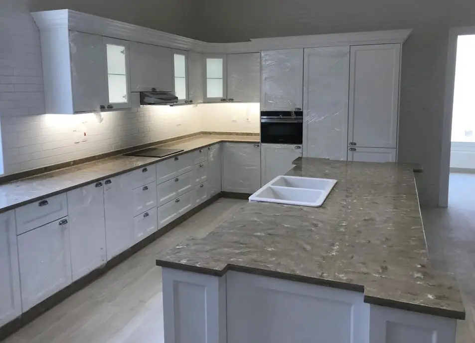 Kitchen Top