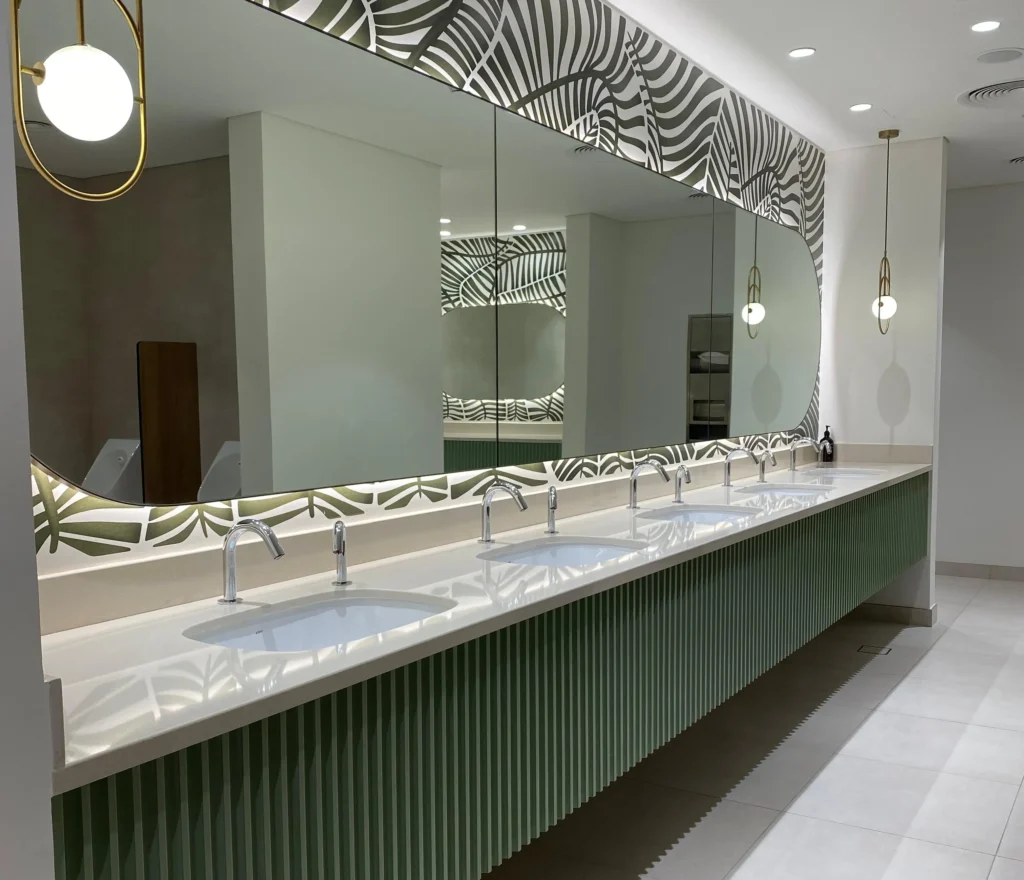 Vanity Counter Fluted Design VEO Gym 2