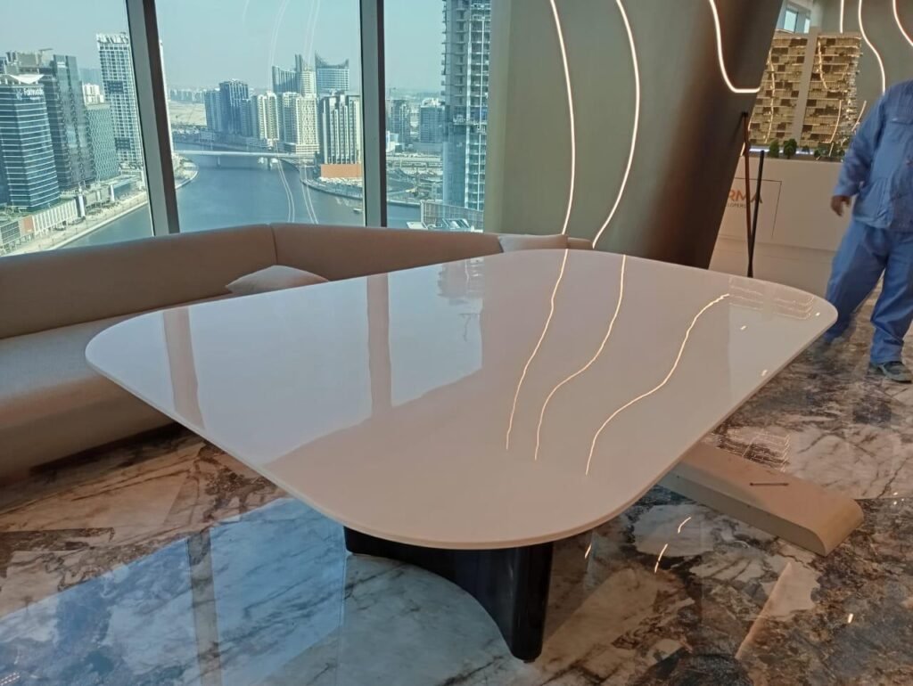 Customized Colors Corian Table Top